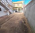 Appartamento Con Ampio Cortile:prezzo Interessante