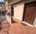No Condominio Con Corte E Garage