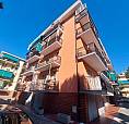 500 Metri Mare Zona Giardini/Mercato - Bilocale