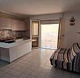 Primopiano Rifinto Con Ampia Veranda E Box Annesso