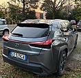 Ux 250H 2.0 Premium 4Wd Cvt