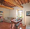 Trequanda (Si), Loc. Petroio - Appartamento Restau