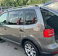 Volkswagen Cross Touran