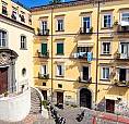4 Locali A Napoli