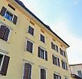 Ospedale: 2 Camere Doppie In Stabile Restaurato