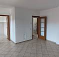 Appartamento Con Garage E Posto Auto