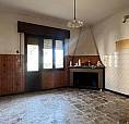 Guspini- Appartamento Al Piano Terra Con Cortile