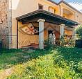 Trilocale Al Piano Terra Con Giardino E Verande A