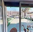 Locale Commerciale In Viale Leopardi