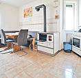 Quadrilocale Arredato Con Balcone E Garage A Calda