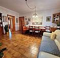 Ampio Appartamento Con Cantina E Garage