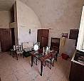 Trivani Con Terrazzo In Via San Pietro E Paolo