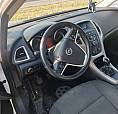Opel Astra - 2011