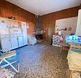 Indipendente Con Ampio Cortile E P.auto