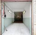 Locale Commerciale In Zona Centrale