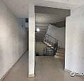 Intero Stabile Con Garage E Giardino