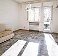 Trilocale Con Due Balconi E Garage In Zona Gries -