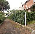M109-Terra Tetto Angolare Con 2 Giardini E Garage
