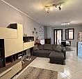 Villa A Schiera Ristrutturata