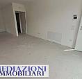 Ultimo Appartamento Su Contesto Di Tre Unità - Rif