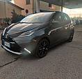 Toyota Aygo 1.0 5 Porte X-Black Neopatentati