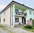 Piano Terra In Bifamiliare Con 1.750 Mq Di Terreno