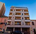 Via Nurra, Con Box Auto
