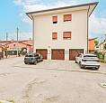 Piazza Vecchia Ampio Tricamere Con Garage M320