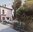 Immobile Singolo Con Giardino E Magazzini