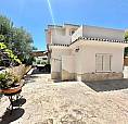 Casa Singola Dalle Generose Metrature