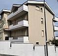 Casa Indipendente, Tre Appartamenti