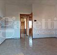Zona Via Fiume, Semindipendente Con Terrazze