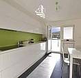 Quarazze: Grande Quadrilocale Con Terrazza, Balcon