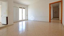 3 Locali A Gioia Del Colle