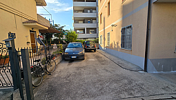 Appartamento Piano Terra Strada Parco Mare