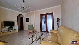 Recente Quadrivani Con Cortile E Box Auto Zona