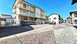 3 Locali A Marcallo Con Casone
