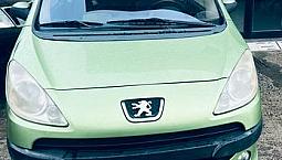 Peugeot 1007 Diesel Guidabile Da Neopatentati