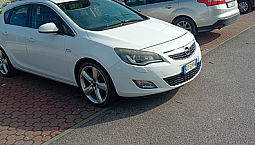 Opel Astra J 1,6 Turbo S 180Cv