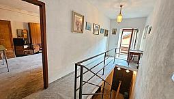 Porzione Mono O Bifamiliare Con Giardino, Cantine