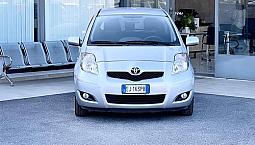 Toyota Yaris 1.0 Benzina 69Cv E5 Neo. - 2011