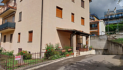 Appartamento Con Ingresso Indipendente Piano Terra