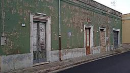 Squinzano Via Montello Da Ristrutturare