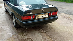 Mercedes 190E
