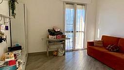 Ristrutturato - Bilocale Con Balconi -cantina