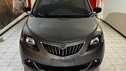 Lancia Ypsilon 1.0 Firefly 5 Porte S&S Hybryd Gold