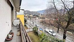 Pentalocale In Posizione Centrale A Merano - Via P