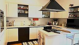 Zona Via Veneto - Appartamento In Palazzina Tranqu