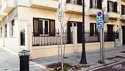Pregiato Appartamento Con Giardino In Zona Centro