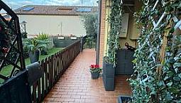 Vendersi Bilocale Pianto Terra Con Giardino